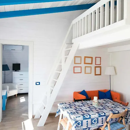 Mare Indaco Hotel